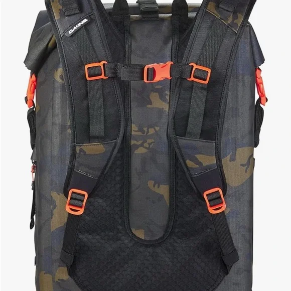 Dakine Cyclone Waterproof Backpack - Picture 2 of 4